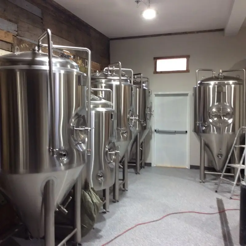 7bbl-beer-fermenters.webp